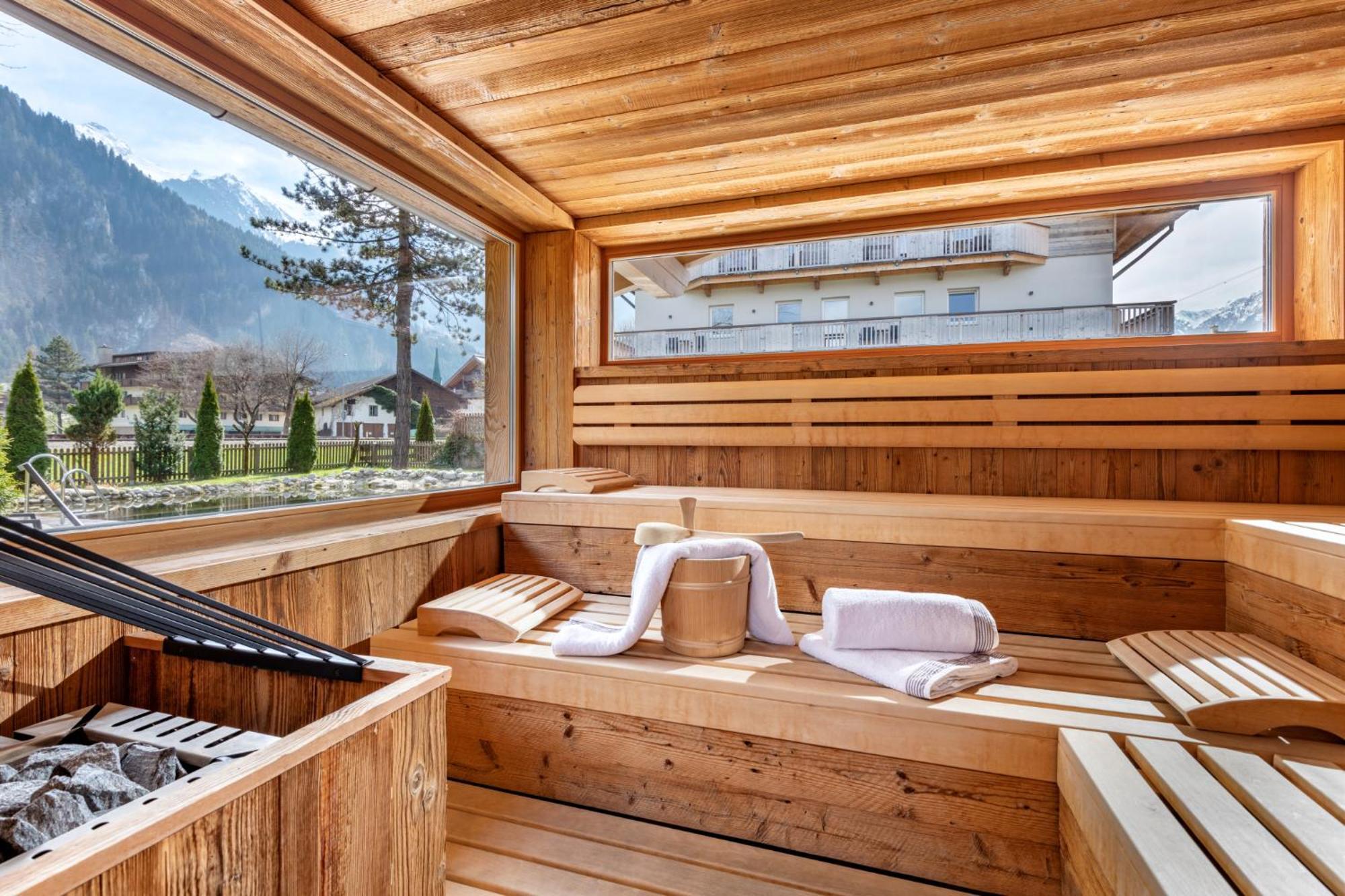 Hotel Garni Birkenhof Mayrhofen Exterior photo